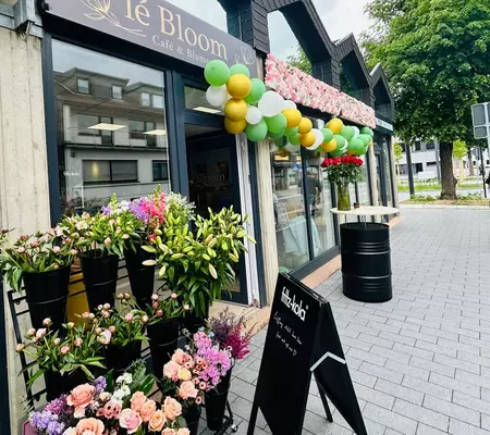 Café lé Bloom